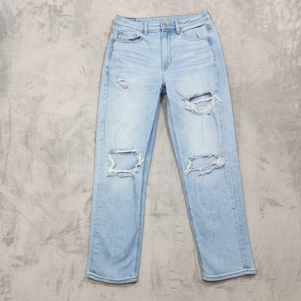 American Eagle Jeans Womens 6 Blue Light Wash High Rise Mom Straight Distressed